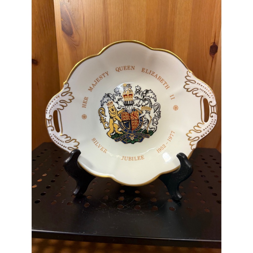 Coalport Queen Elizabeth II Silver Jubilee 1977 Bone China Handled Dish‎